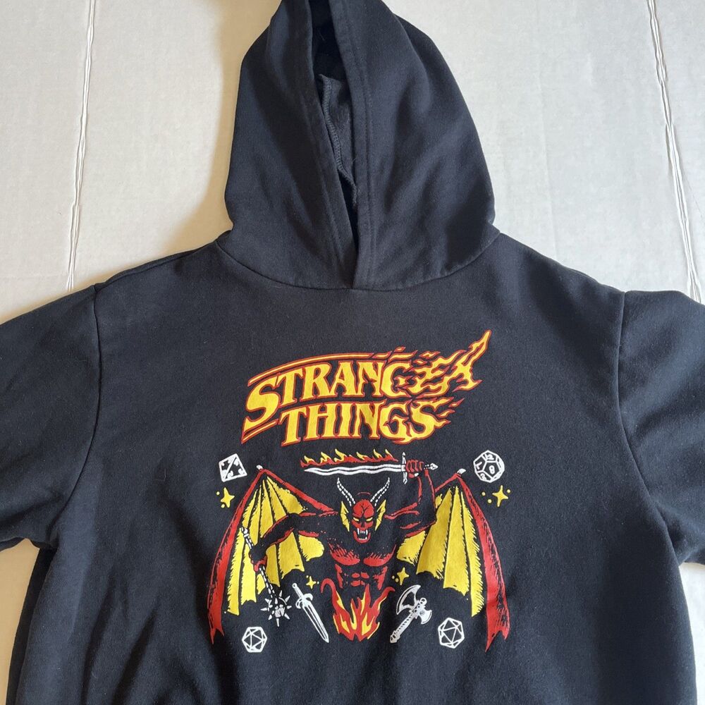 Stranger Things Unisex M Black Hellfire Club D&D Graphic Print Hoodie Pocket LS - Picture 3 of 10